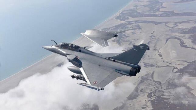 Francia actualiza la joya de la corona de sus aviones de combate: el nuevo Rafale contará con misiles hipersónicos