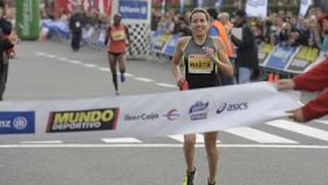 <b>BARCELONA. </b>Marta llega a la meta.