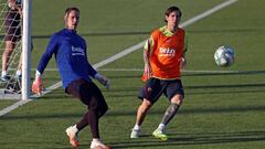 Leo Messi, en el entrenamiento de ayer con Ter Stegen.