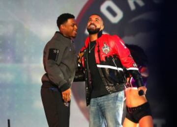Drake y Kyle Lowry durante la presentación del All Star Game de 2016.