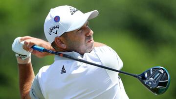 SOUTHAMPTON, NY - JUNE 15: Sergio Garcia of Spain plays his shot from the eighth tee during the second round of the 2018 U.S. Open at Shinnecock Hills Golf Club on June 15, 2018 in Southampton, New York.   Warren Little/Getty Images/AFP
 == FOR NEWSPAPERS