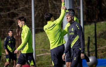 Imanol Alguacil, durante un entrenamiento con la Real Sociedad.