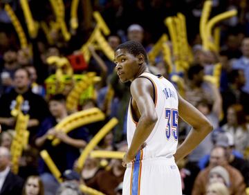 En 2016 se despidió de la ciudad que se lo dio casi todo en la NBA: Oklahoma. Los aficionados de los Thunder aún no se lo perdonan.