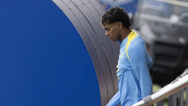 Barcelona’s teenage star begins a month of fasting just as the schedule intensifies.
