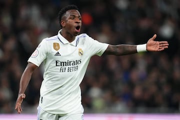 Vinicius was kept quiet by Araújo all night, who Ancelotti praised. 