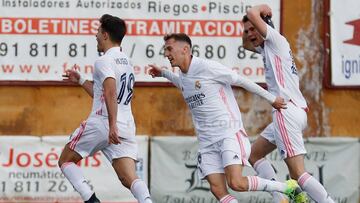 Resumen y goles del Navalcarnero vs. Real Madrid Castilla de Segunda B