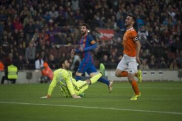 Messi marca el 1-0.