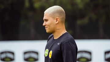 Flamengo habría descartado a Juanfer Quintero por un tema físico