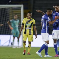 Millonarios vence al líder Alianza con sufrimiento al final