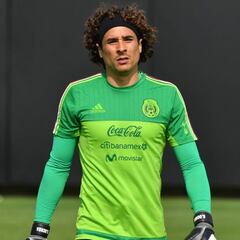 El pasaporte nacional y seguir en España, objetivos de Ochoa