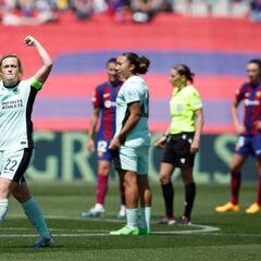 Cuthbert roba la magia de Montjuïc ante un Barça incapaz