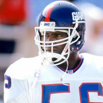 No podía faltar el gran Lawrence Taylor en un equipo así.