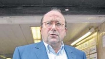 <b>MESÓN. </b>Flores negoció en el Cinco Jotas.