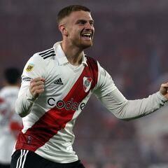 Benfica viene con todo por Beltrán