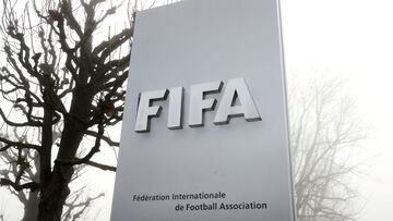 La Corte Penal de Suiza dictamina que el fiscal del 'caso FIFA' fue "m¨¢s all¨¢ de sus competencias"