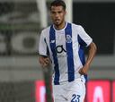 Diego Reyes, con varias ofertas del fútbol europeo