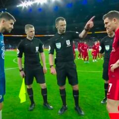 El gesto de Milner a Jorginho tras ganar el sorteo de penaltis