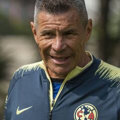 Alfredo Tena deja las fuerzas básicas del América