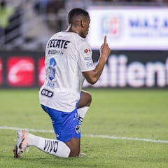 De rebote, pero Anthony Martial por fin brilla en la Liga MX
