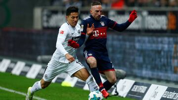 El defensa mexicano tuvo una destacada actuación, sin embargo, un gol de Arturo Vidal le dio la victoria al campeón alemán por la mínima sobre el Eintracht.