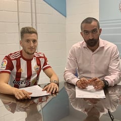 Iván Balliu es el primer fichaje del Almería en la era Al-Sheikh