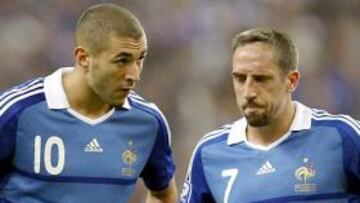 <b>SELECCIONABLES.</b> Laurent Blanc asegura que Benzema y Ribéry tienen opciones de volver a la selección.