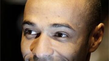 <b>CONTENTO EN INGLATERRA.</b> El delantero asegura que quiere permanecer en el club por muchos años.