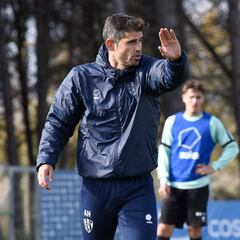 Hidalgo dirige la mejor defensa de Europa