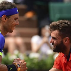 Nadal revienta a Paire en su primer paso hacia la Décima