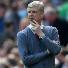 'Hurtful' fans damaged Arsenal's image, Wenger claims