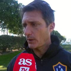 Barros Schelotto: Giovani regresará a los entrenamientos