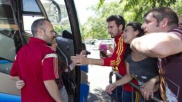 Iniesta, a su llegada a Sevilla.