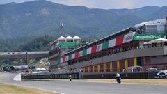 Scarperia (Italy), 03/06/2017.- A general view on the terrace facility of the pit lane during the MotoGP free pratice session of the Italian Grand Prix at the Mugello circuit in Scarperia, Italy, 03 June 2017. (Ciclismo, Motociclismo, Italia) EFE/EPA/LUCA ZENNARO