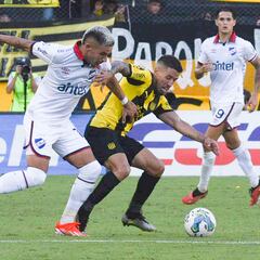 Peñarol y Nacional reparten puntos