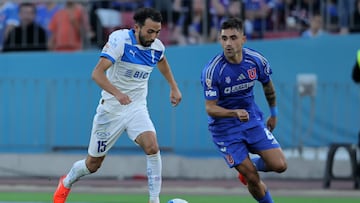Futbol, Universidad de Chile vs Universidad Catolica.