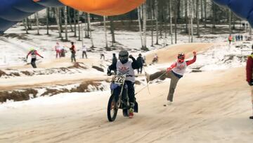Deportes raros: Skijoring, una mezcla entre la potencia de una moto y la destreza del esqu¨ª
