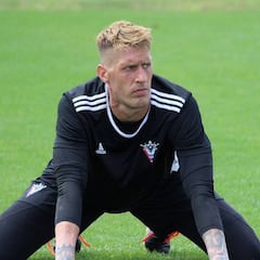 "Firmo ganar siempre 5-4 antes que mantener la portería a cero"