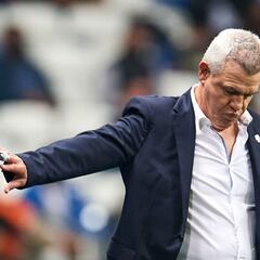 Rayados hizo oficial la salida de Javier Aguirre