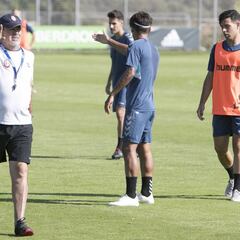 Iriondo: "En Segunda cualquiera puede ganar a cualquiera"