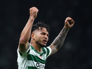 Soccer Football - UEFA Champions League - Sporting CP v Paris St Germain - Estadio Jose Alvalade, Lisbon, Portugal - January 20, 2026 Sporting CP's Luis Suarez celebrates scoring their first goal REUTERS/Pedro Nunes