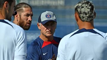 El DT del PSG señaló que el guardameta tico se ha incorporado de nuevo a los entrenamientos, dejando atrás sus problemas de espalda.