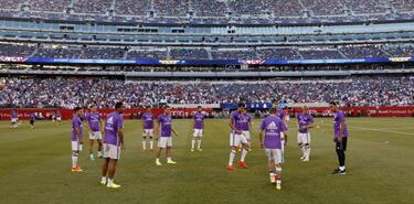 Danilo Juventus bound as Italian club improve offer