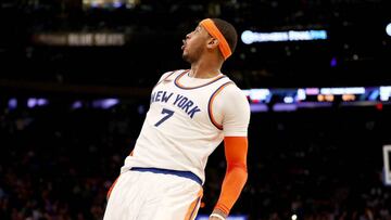 NEW YORK, NY - JANUARY 27: Carmelo Anthony #7 of the New York Knicks reacts to his shot in the fourth quarter against the Charlotte Hornets at Madison Square Garden on January 27, 2017 in New York City. NOTE TO USER: User expressly acknowledges and agrees that, by downloading and or using this Photograph, user is consenting to the terms and conditions of the Getty Images License Agreement Elsa/Getty Images/AFP
== FOR NEWSPAPERS, INTERNET, TELCOS & TELEVISION USE ONLY ==