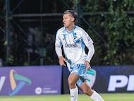 Entre la presión por minutos en Colombia y el guiño de Keylor Navas desde México, Juan Pablo Vargas encaminó su salto a La Franja como el quinto tico en vestir la blanquiazul.