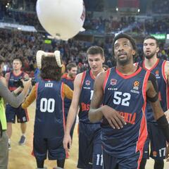 El Baskonia cierra la jornada doble con 101 puntos de media