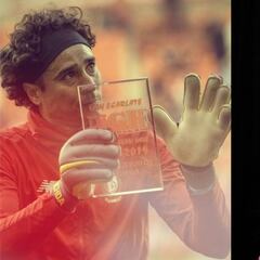 Guillermo Ochoa y Raúl Jiménez; Los mejores en sus clubes