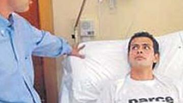 <b>PROBLEMA. </b>De la Cuesta fue operado ayer y es baja para seis meses.