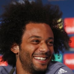 Marcelo, sobre Alves: "No nos molesta para nada..."