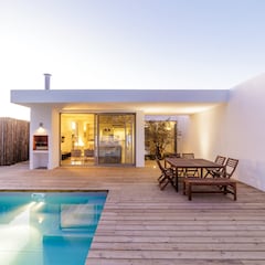 La casa prefabricada con porche y barbacoa que vale 30.000 euros