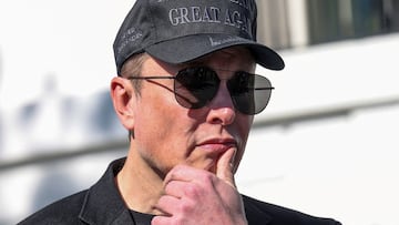 La tecnolog¨ªa podr¨ªa superarnos antes de lo esperado, seg¨²n advierte Elon Musk. Pronto, los robots reemplazar¨ªan a los cirujanos humanos.